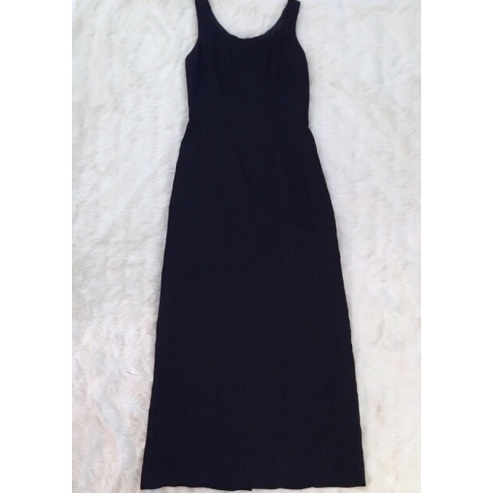 Long Sleeveless Black Choir Dress
